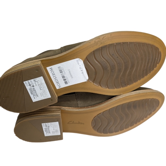 NEW Clarks Edenvale Page Suede Slip On Chelsea booties. Says 8 fits like 7.5 - Picture 8 of 12